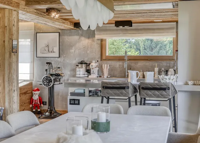 De Luxe Proche Du Village De