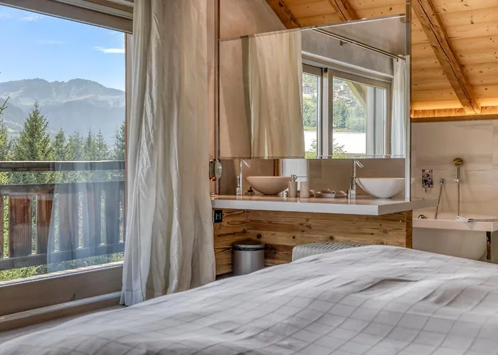 De Luxe Proche Du Village De Chalet *