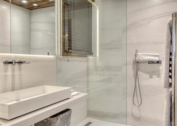 De Luxe Proche Du Village De Chalet